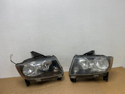 2011-2013 Jeep Grand Cherokee Left+Right Halogen Headlights AD8230 DW0