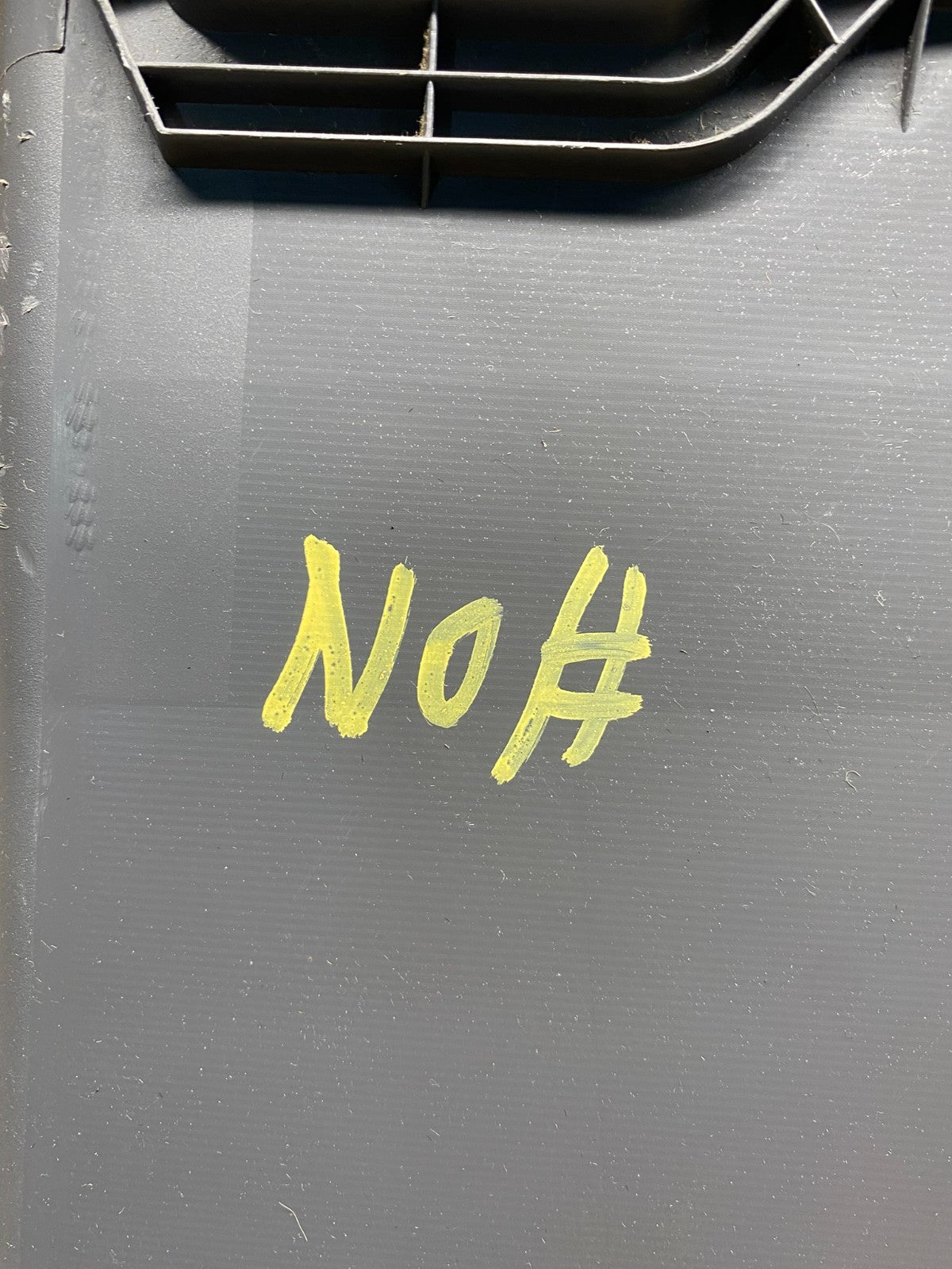 2004 to 2009 Toyota Prius Glove Box Compartment ai7134 DG6