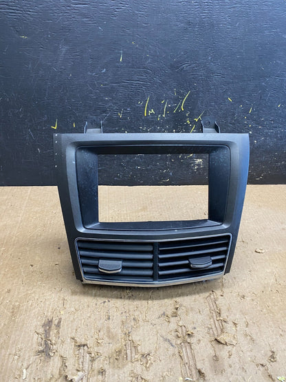 2010 - 2012 Lincoln Mkt Center Dash Gps Radio Bezel Panel Air Vent OEM Z9677 DG0
