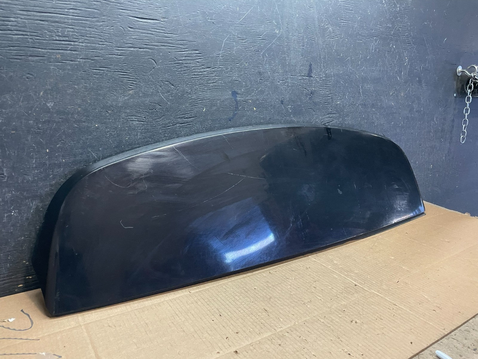 2004 to 2010 BMW X3 Trunk Hatch LID Spoiler Wing 3400384 Y1772 DG1