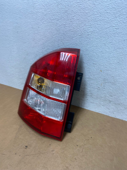 2007 2008 2009 2010 Jeep Compass Left Driver LH Side Tail Light AE3017 LK1
