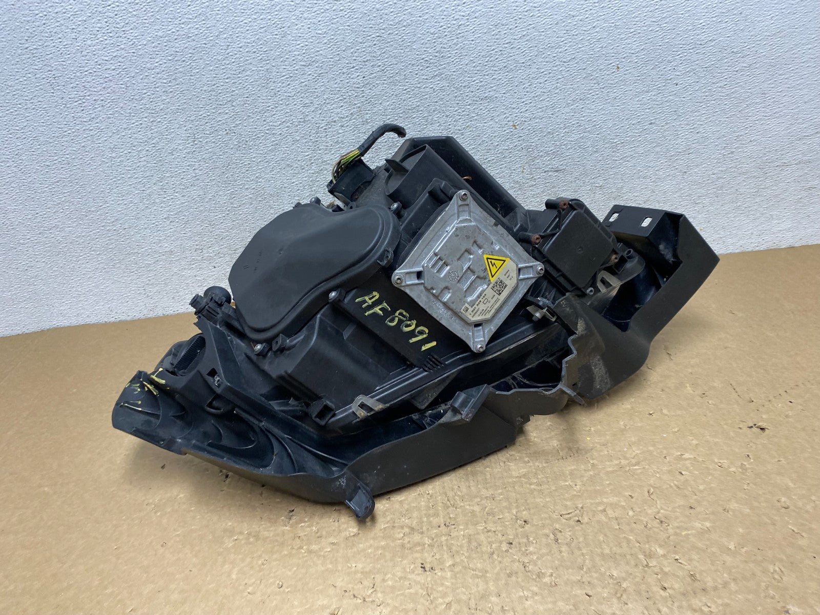 2007-2010 BMW 3-Series Coupe 335i Left Driver Lh Headlight Xenon HID AF8091 DW9