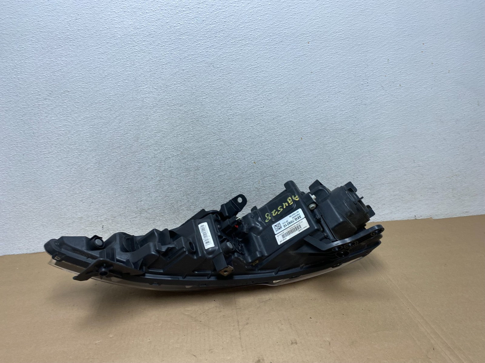 2015 2016 2017 Chrysler 200 Left Driver LH Side Halogen Headlight AG4528 DW5