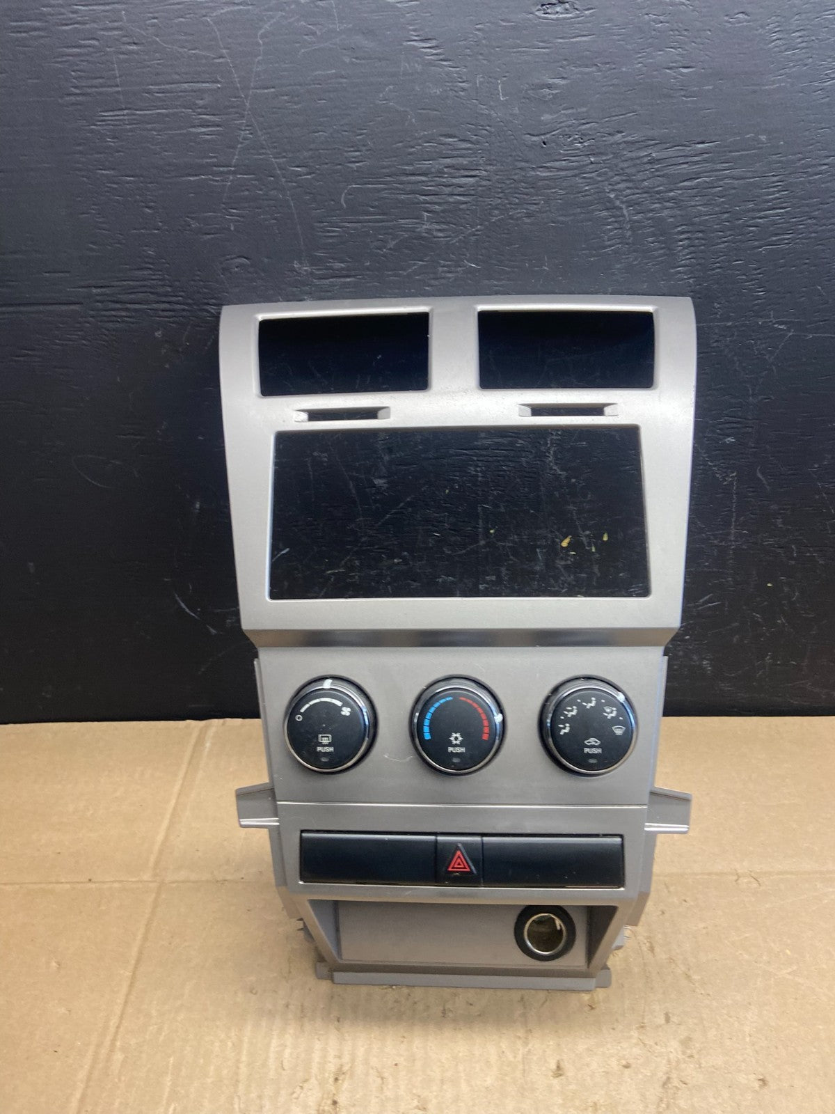 2008 2010 Dodge Avenger Center Dash A/C AC Climate Control Bezel Trim AB96720