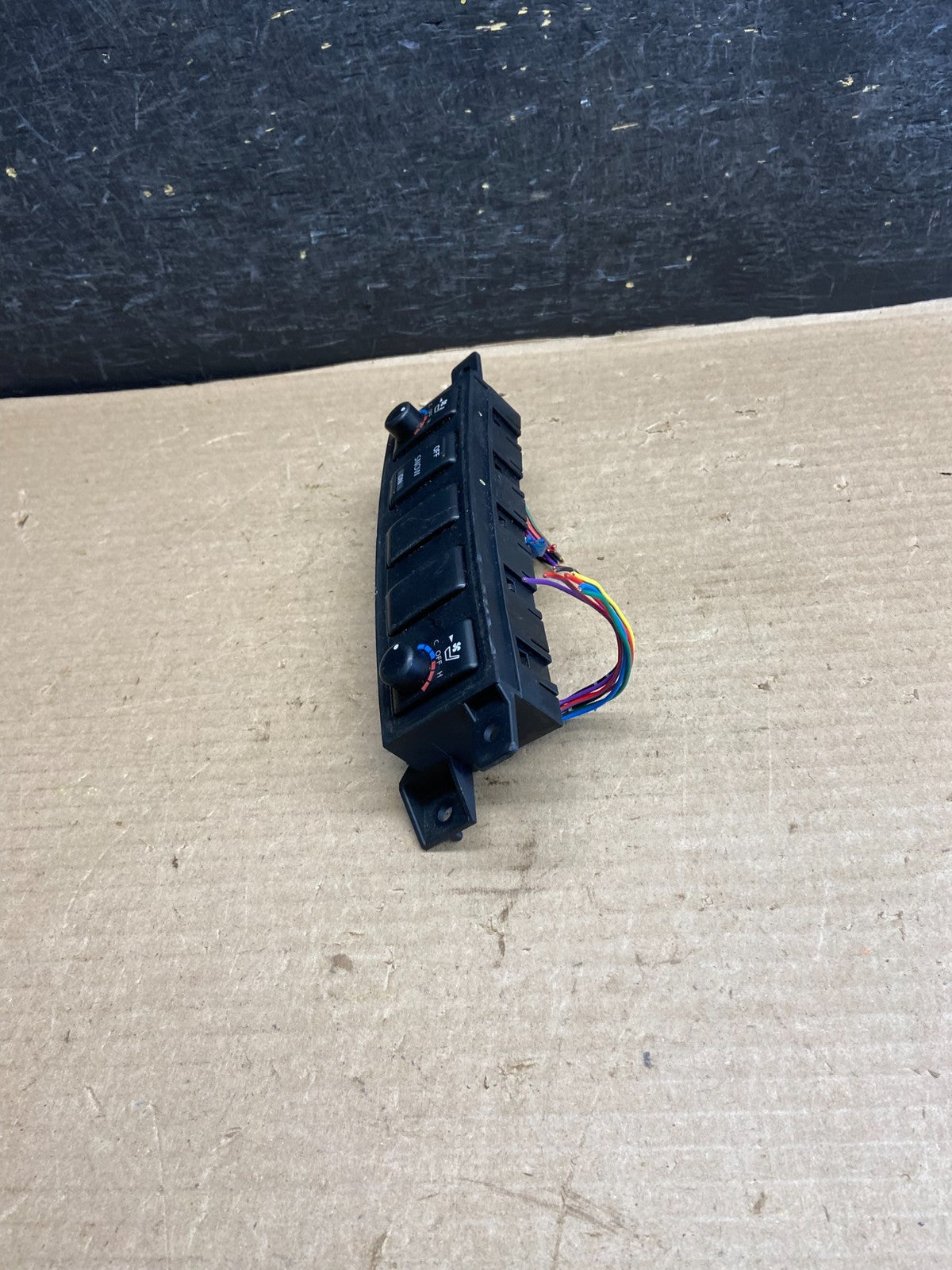 2006-2010 Infiniti M35 M45 Seat Heater Switches Center Switch Panel ah3580 DG2