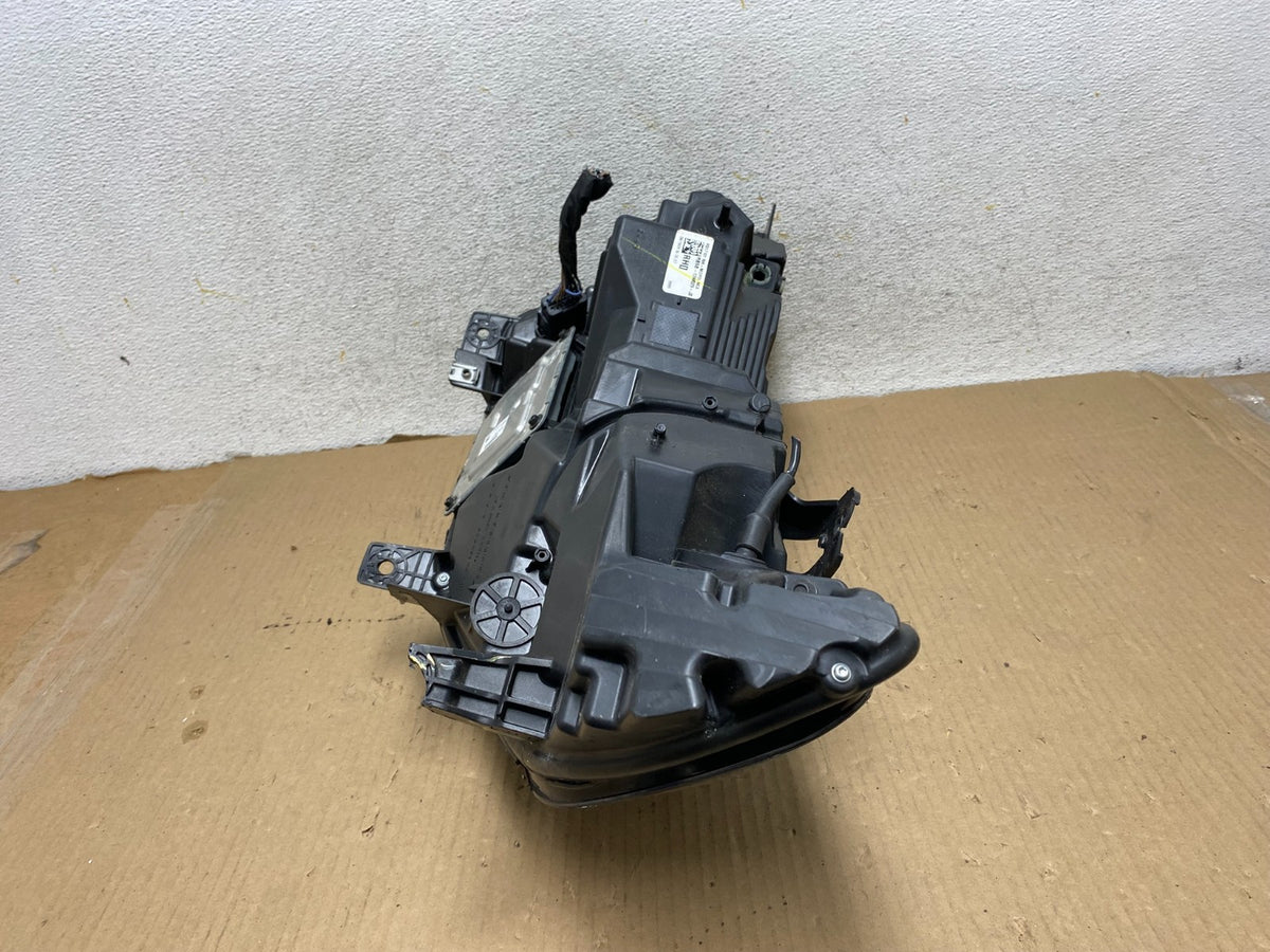 2020-2023 Ford Explorer Right Passenger Side Headlight AH3064 DW11