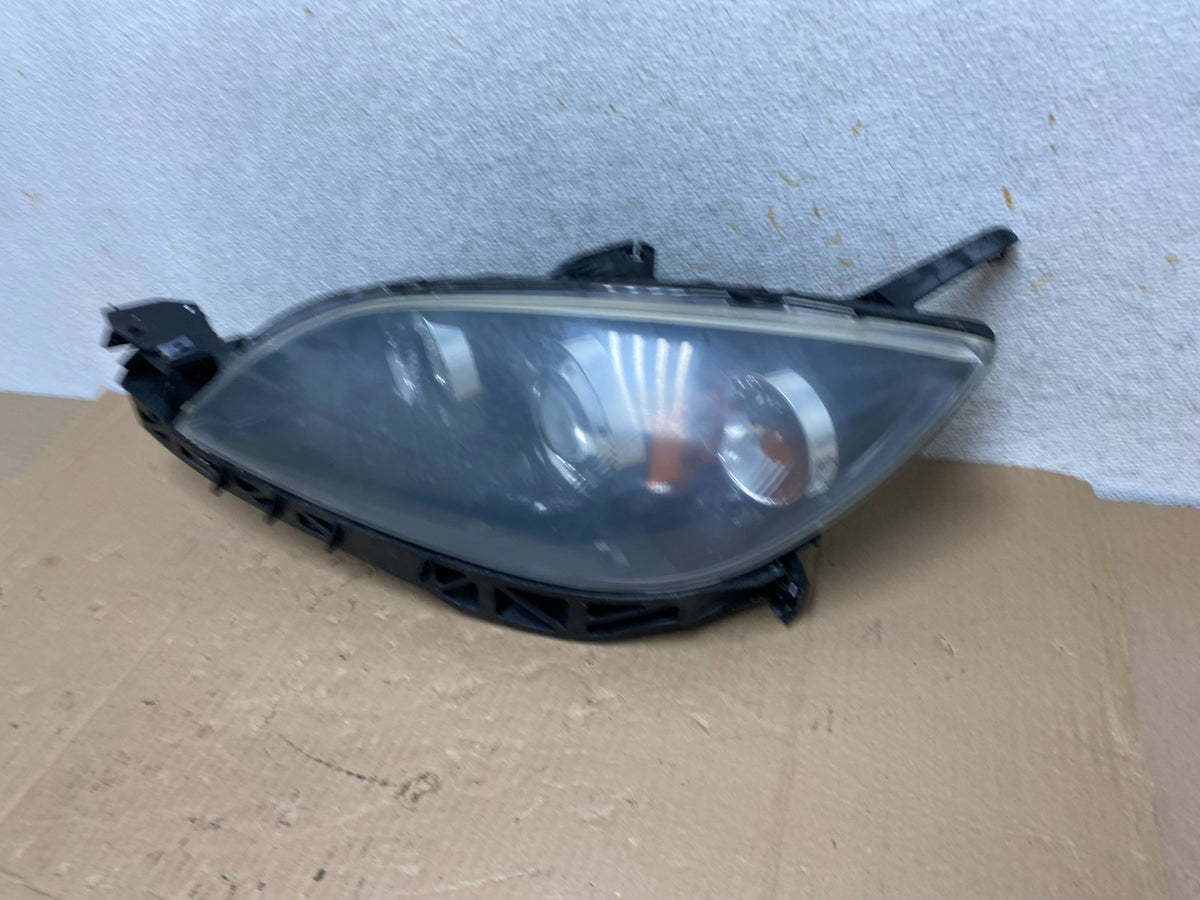 2004 to 2009 Mazda 3 Hatchback Left Driver LH Side Headlight AI1240 DW1
