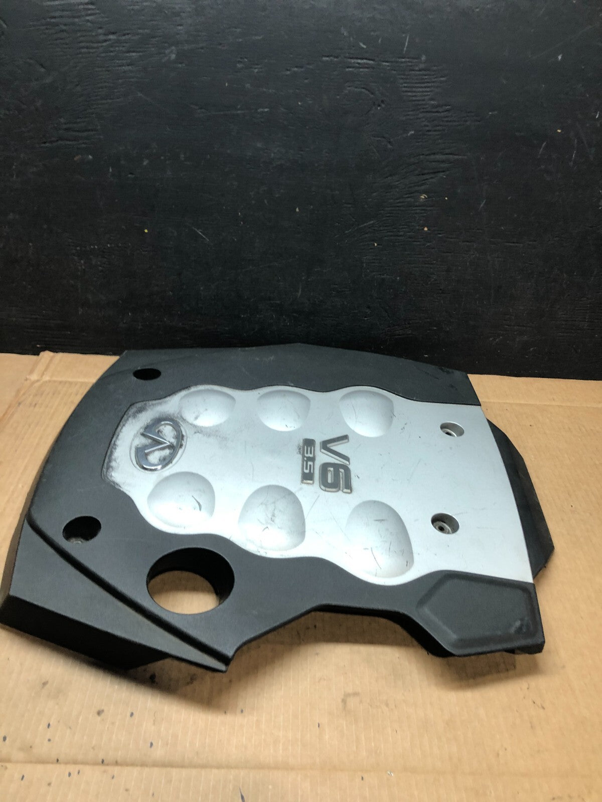 2003 to 2007 Infiniti FX35 M35 G35 V6 Engine MOTOR Cover OEM G3255 DG13
