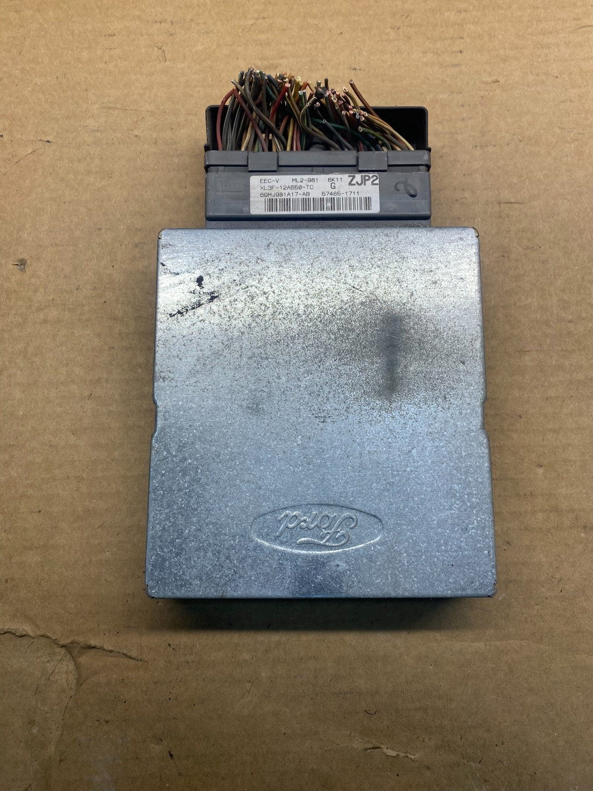 1999 2000 Ford F-150 F150 4.6L Engine Control Unit ECU Computer Module ah4938 DG1