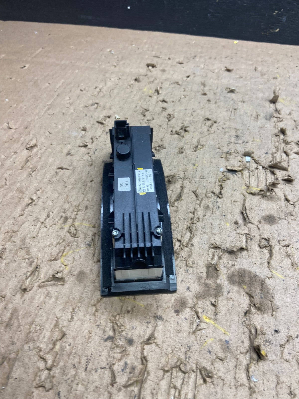 2007 - 2013 Mercedes W221 S550 Dashboard Dash Control Switch Panel OEM T8870 DG4