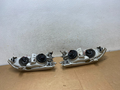 1997-2001 Lexus Es300 Left+Right Headlights Halogen AI6899 DW8