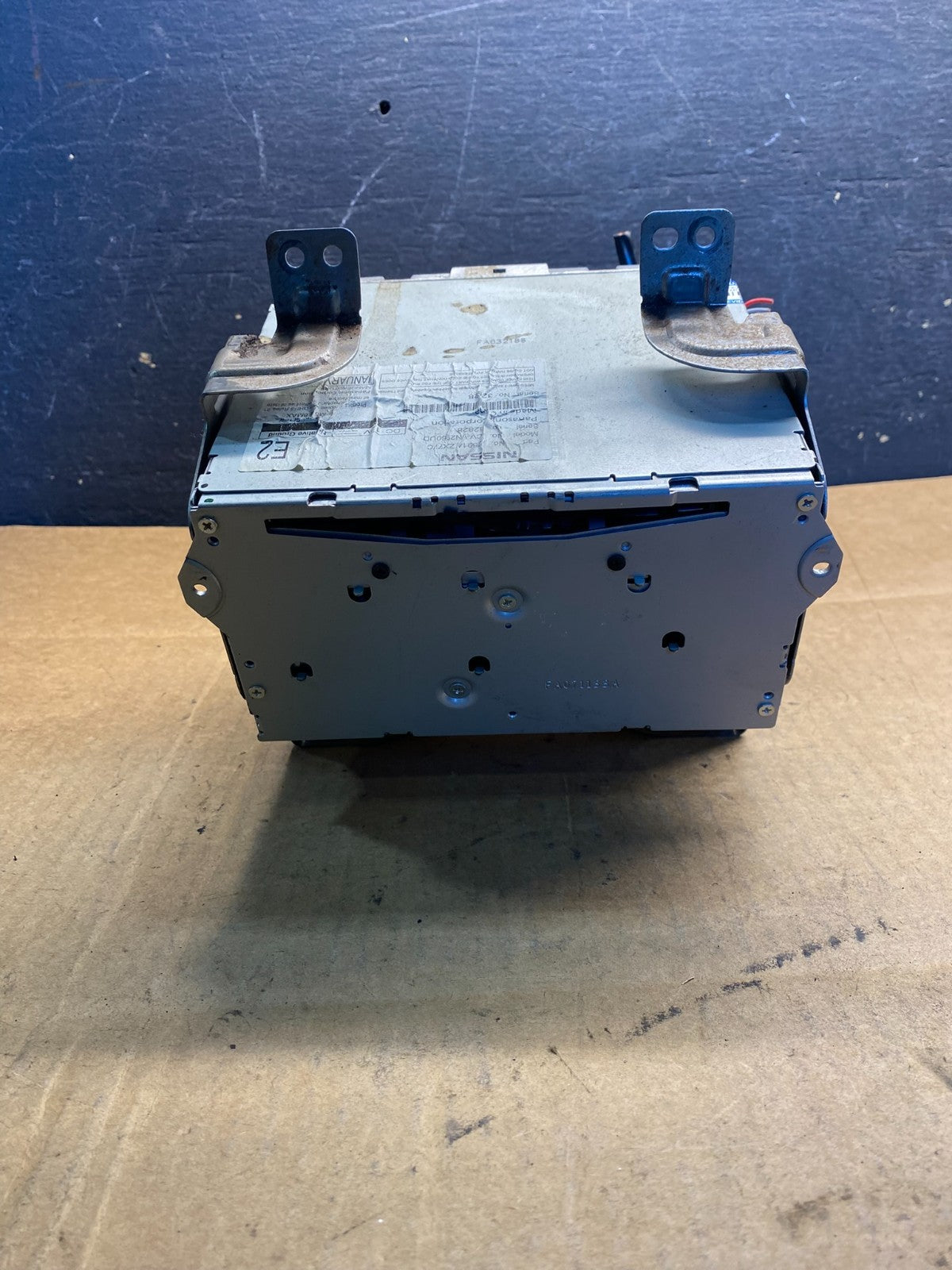 2010 - 2011 Nissan Murano Maxima   Radio CD Player AM/FM Receiver AB3674 DG0