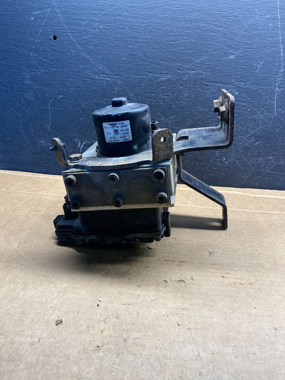 Wabco ABS Hydraulic ABS Pump With Module P/N 4784070720 ad7578 DG3