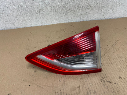 2013 to 2016 Ford Escape Right Passenger RH Side Inner Tail Light AF3274 LK0