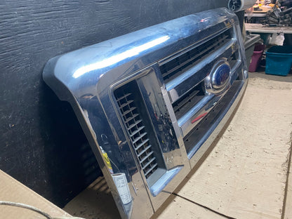 2008 to 2014 Ford Econoline E150 E250 Front Upper Chrome Grill Grille X9387 DG2