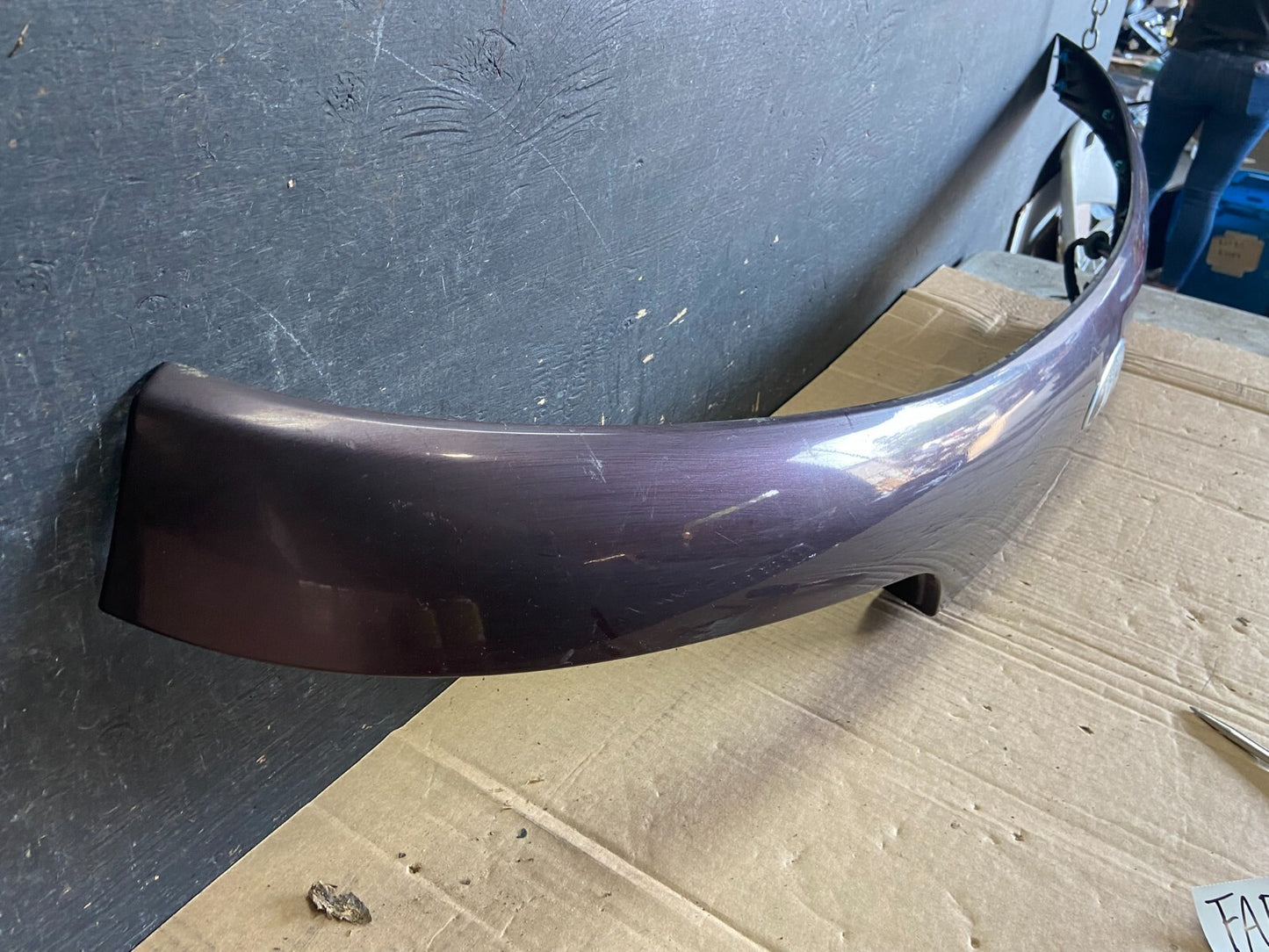 2014 to 2015 Kia Sorento Trunk Lid Emblem Molding Trim O1162 PS2