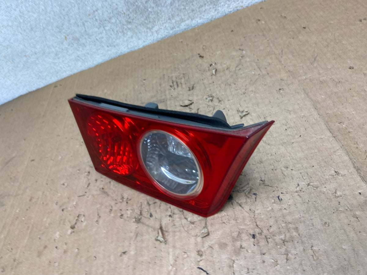 2004-2005 Acura Tsx Sedan Left Driver Lh Tail Light Inner AI9419 LK1