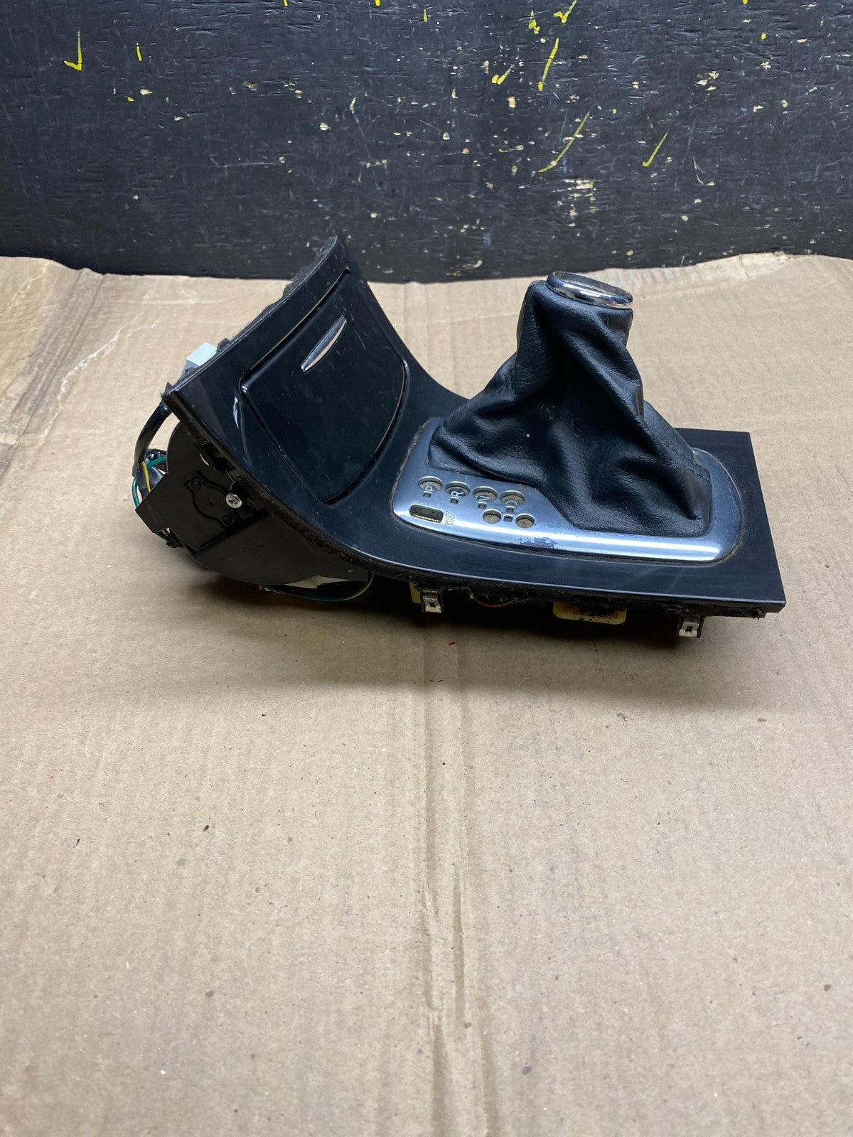 2011 to 2019 Infiniti M37 M56 Dash Center Console Storage Shifter Floor X2038 DG2