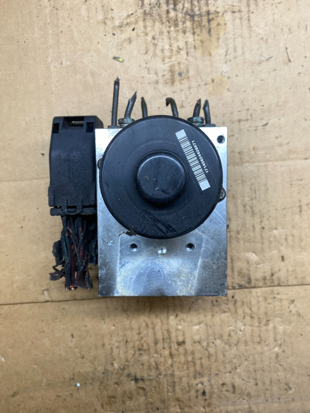 06-12 Mercedes R350,GL450,ML500 A2515452532 ABS AntiLock Brake Pump OEM R43365