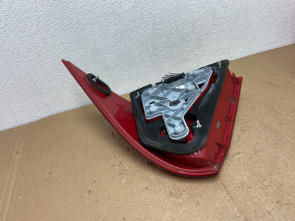 2005-2007 Mercedes-Benz C230 C240 W203 C-Class Left Driver Tail Light AC5980 DW5