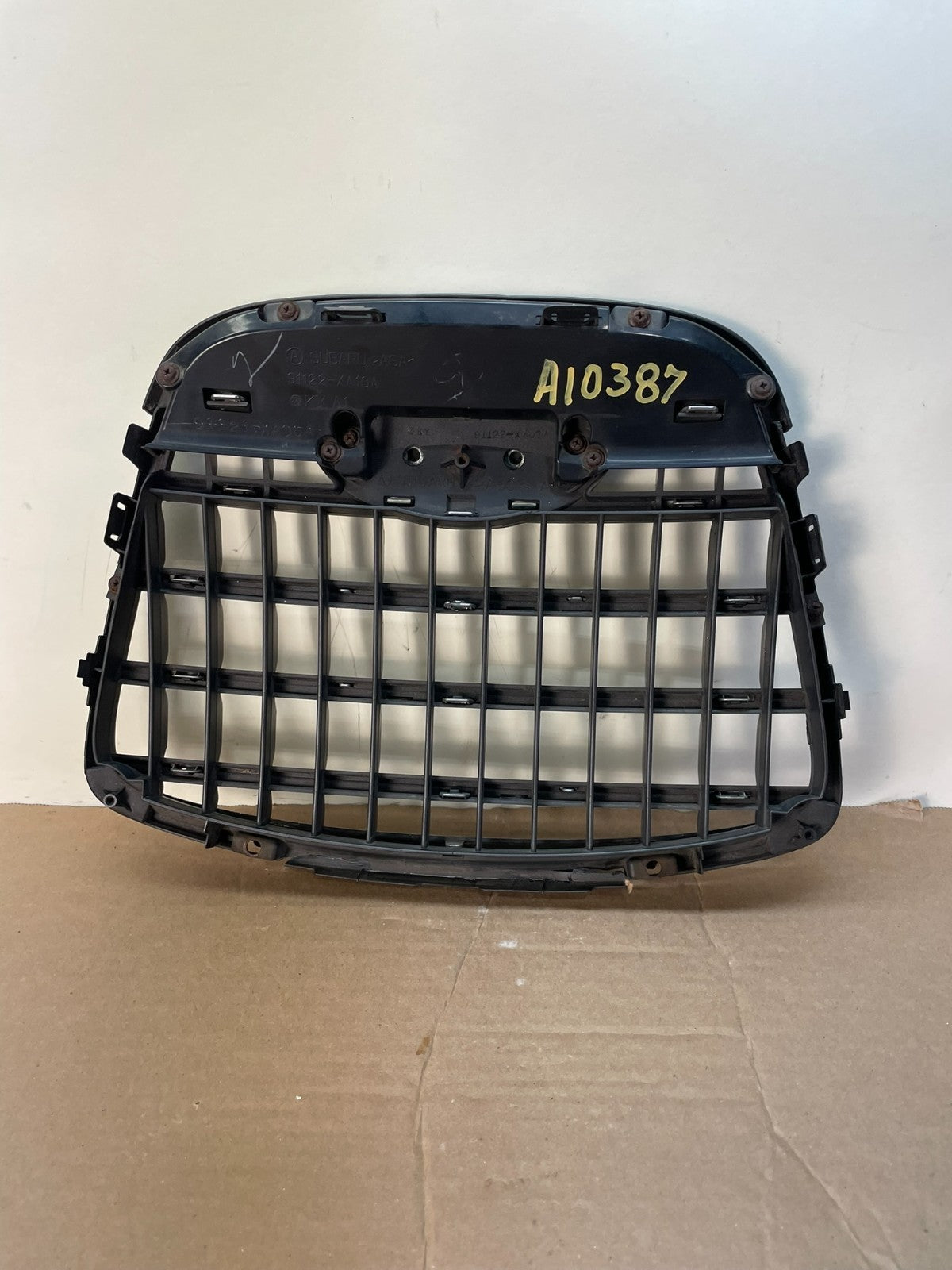 2006 - 2007 Subaru Tribeca Front Upper Grill Grille AI0387 DG4