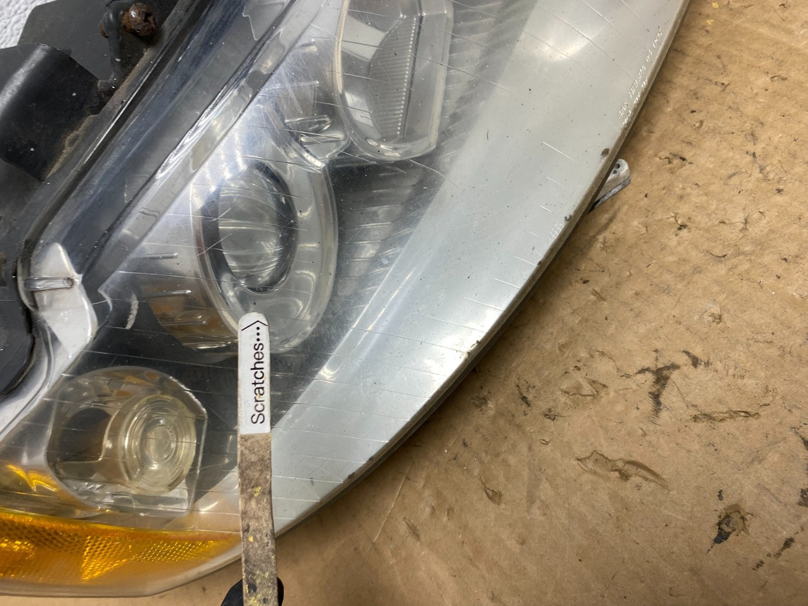 2002-2005 Audi A4 Sedan Left+Right Side Halogen Headlights AC7710 DW3