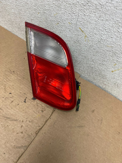 1998-2003 Mercedes Benz CLK Inner Left Driver LH Side Tail Light Lamp P5253 DW1