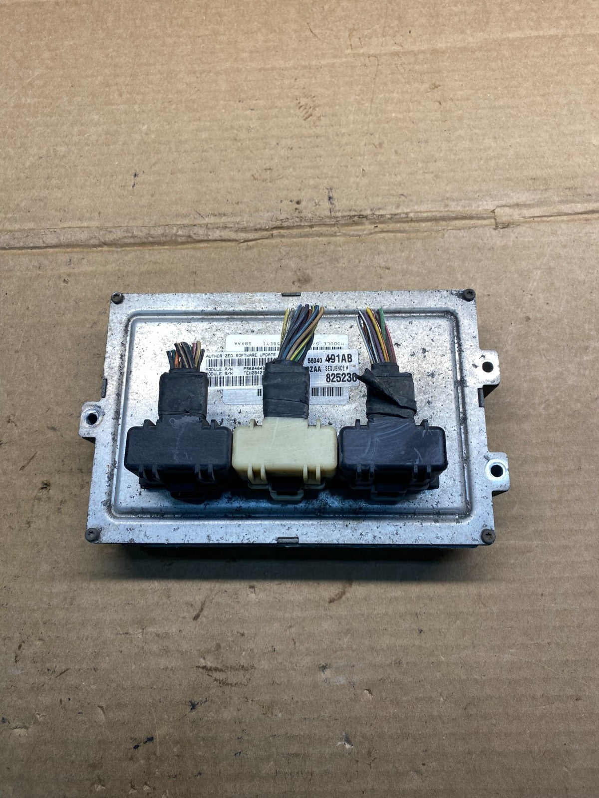 2003 Dodge Ram 1500 5.9L ECU ECM Engine Control Computer AD3443 DG0