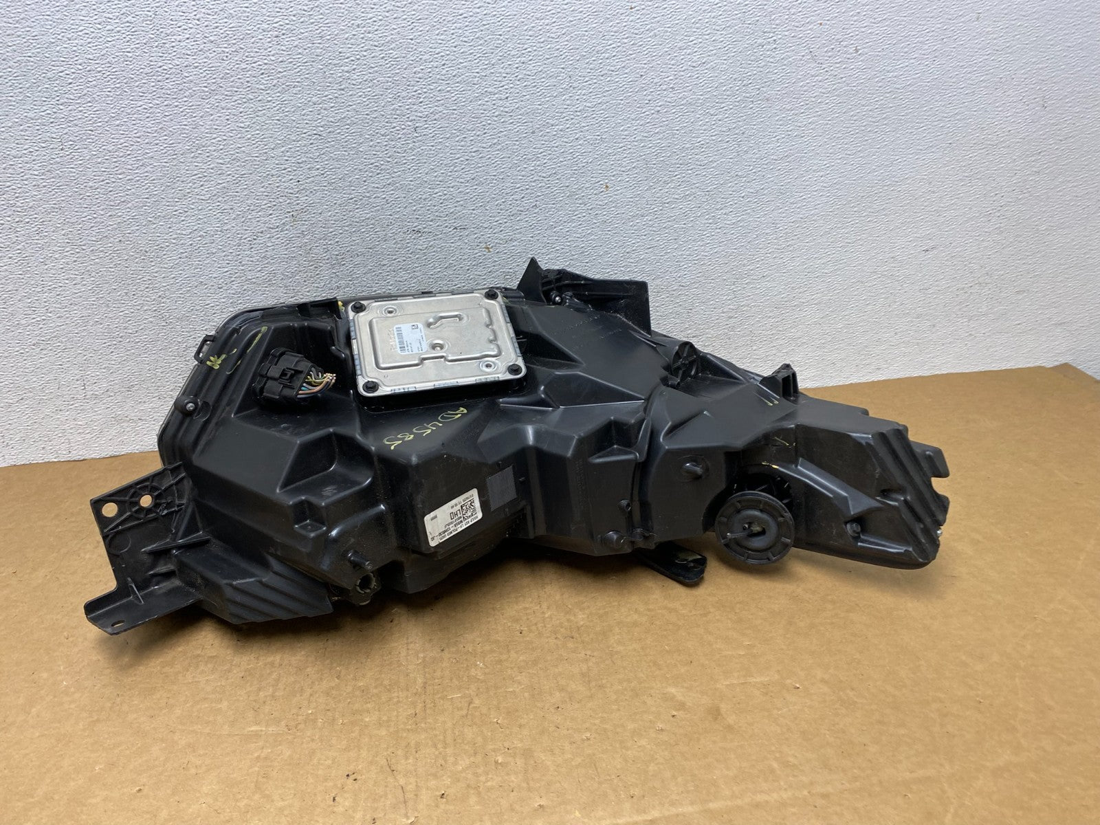 2020-2023 Ford Explorer Left Police Interceptor w/Module Headlight AD4585 DW8