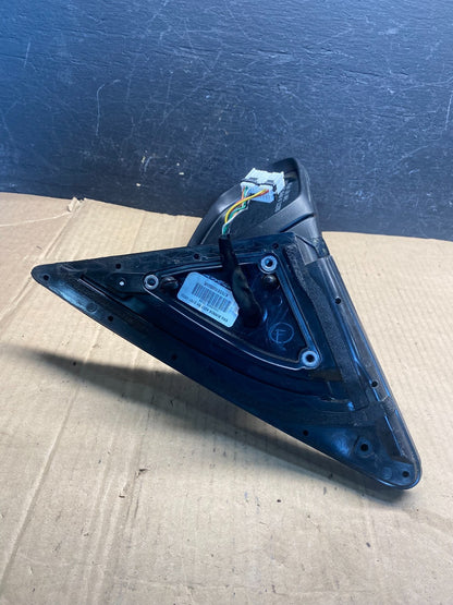 2011 to 2015 Kia Sorento Right Passenger Door Mirror Turn Signal AE2253 DW4