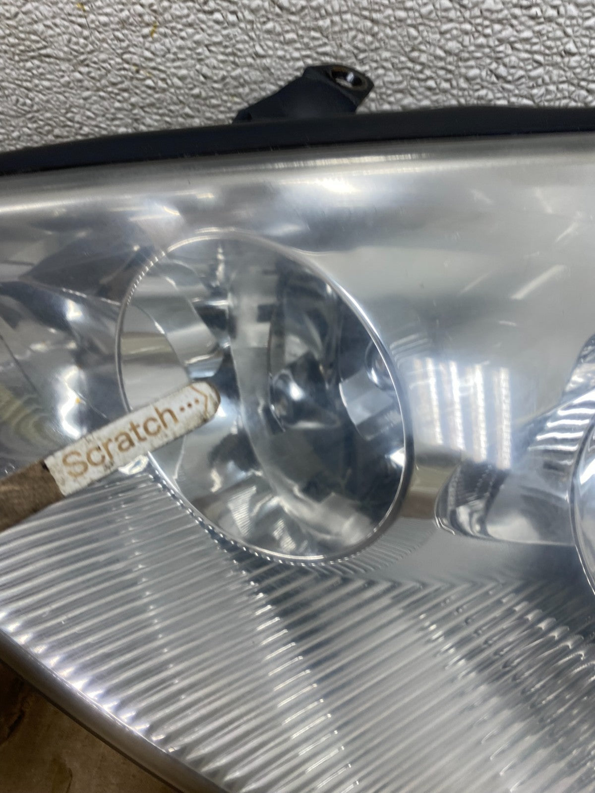2006 to 2010 Toyota Sienna Left+Right Side Set Headlights Halogen V3682 DW6