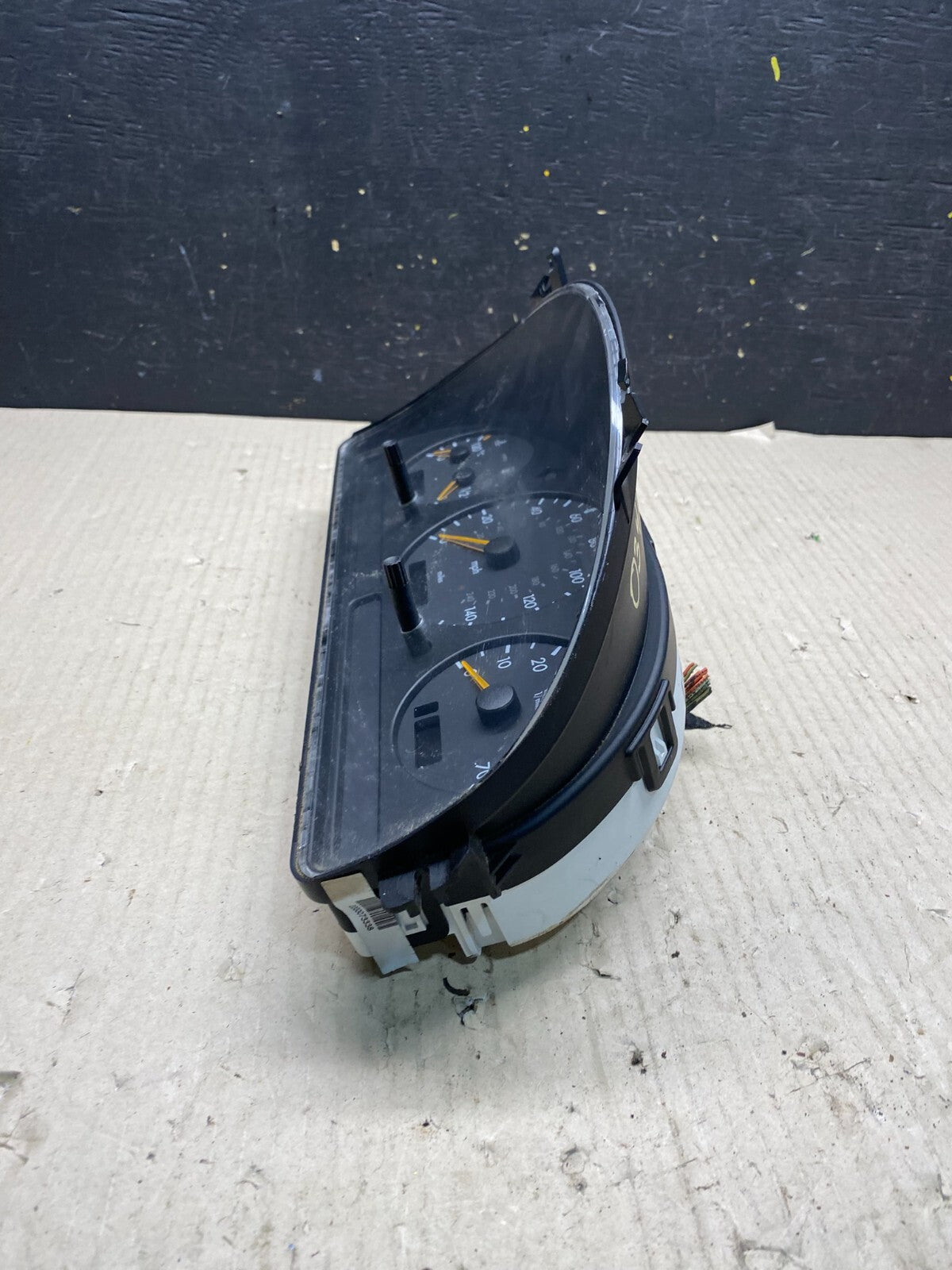 2002 - 2005 Mercedes ML500 ML350 Instrument Cluster Speedometer o3428 DG2