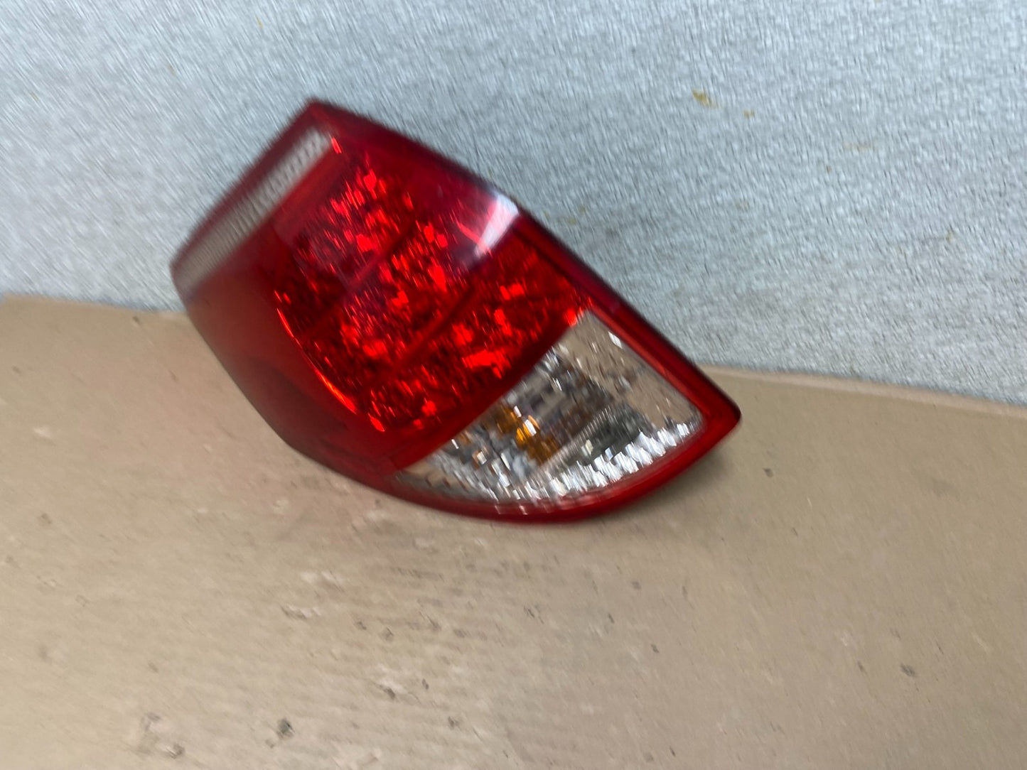 2006 2007 2008 Toyota Rav4 Left Driver LH Side Tail Light OEM AA9931 LK1
