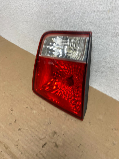 2009 2010 2011 Kia Borrego Left Driver LH Side Inner Tail Light AD3975 DW1