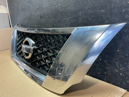 2013 to 2016 Pathfinder  Front Upper Chrome Grill Grille OEM s5740 DG2