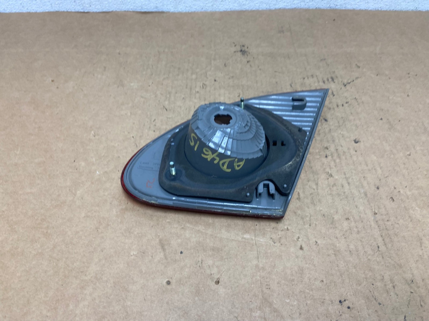 2003 - 2008 Toyota Corolla Inner Left Driver Lh Side Tail Light AD4615 LK4