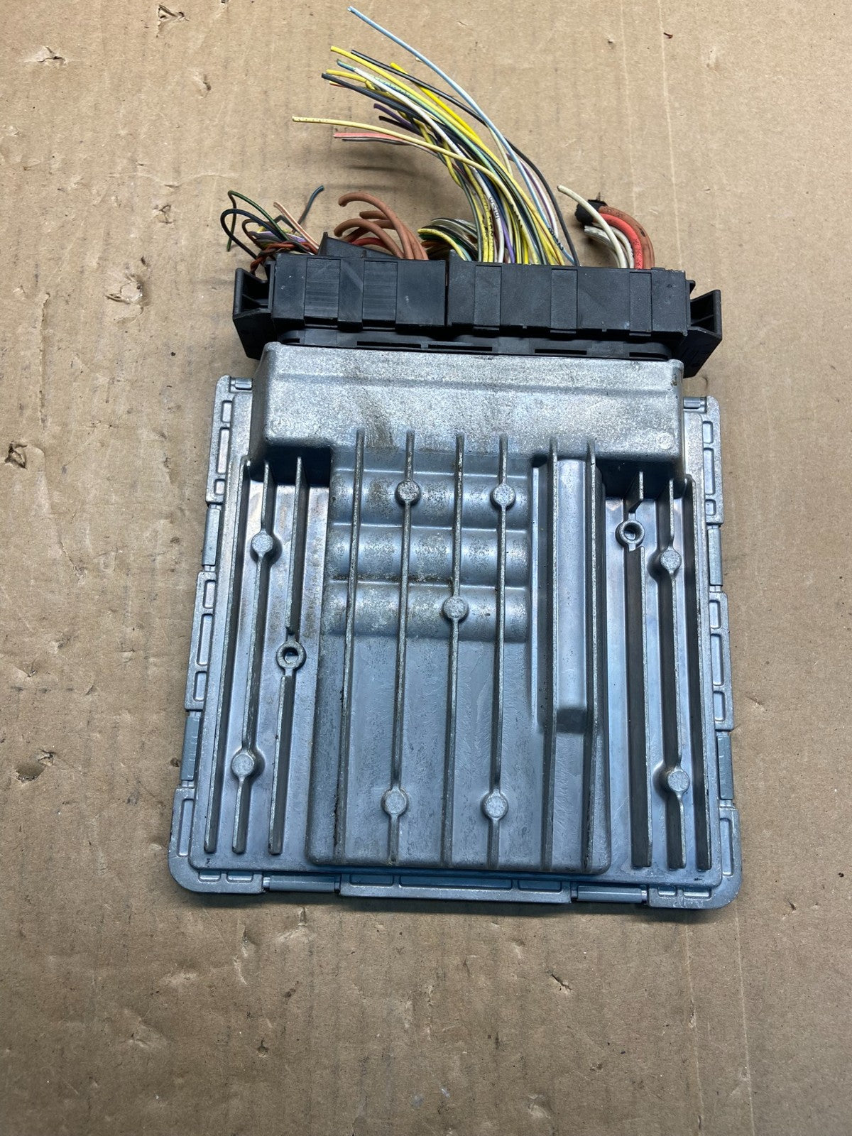 2007 to 2011 Bmw 328i Ecm Ecu Engine Computer Module AG1622 DW1