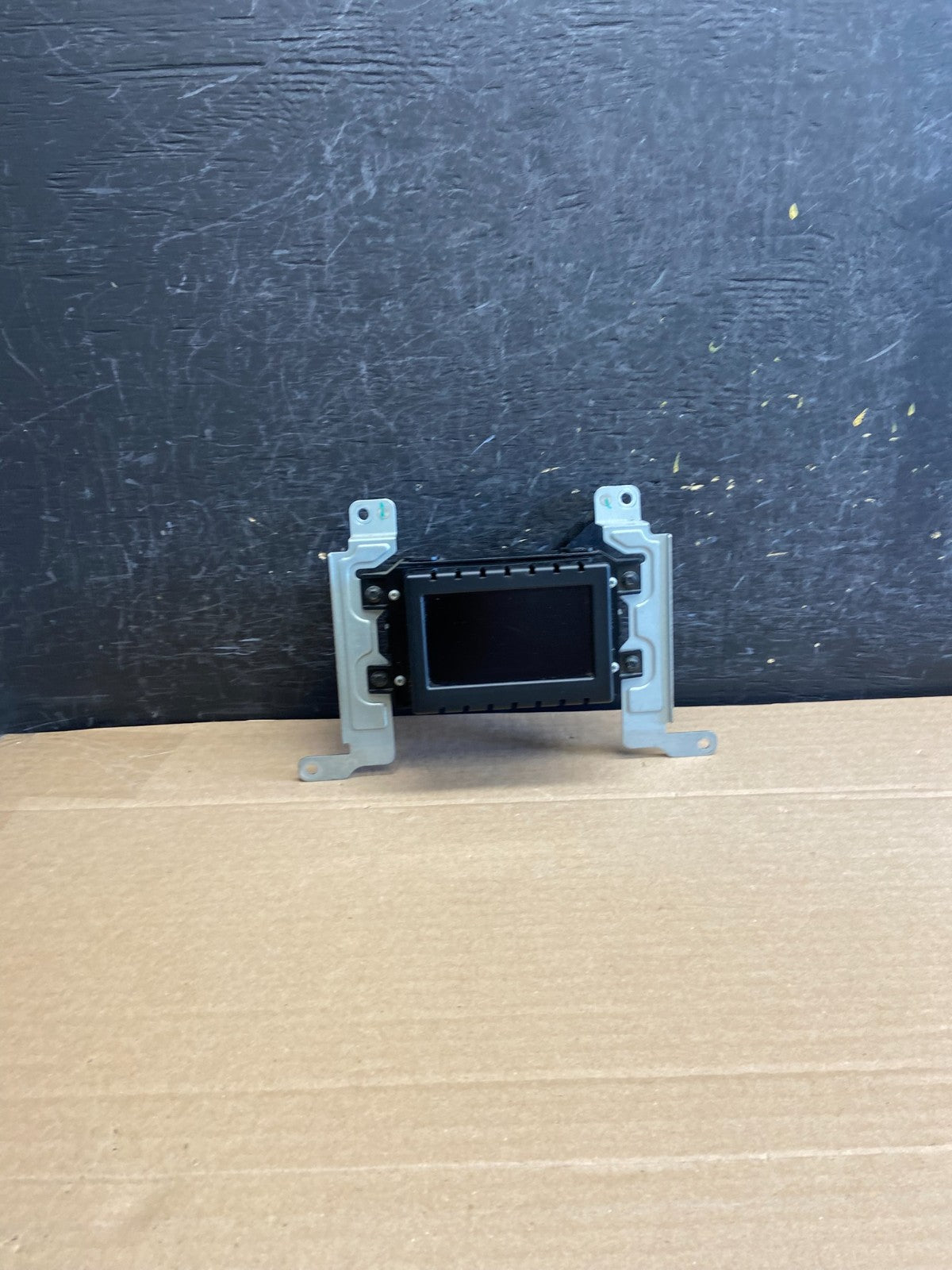 2013 to 2016 Ford Taurus 4.2" Radio Navigation Screen Module AG0466 DG0