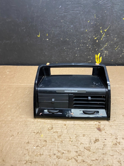 2008 to 2012 Ford Escape Center Dash Air Vent Panel Bezel Trim w1977 DG0