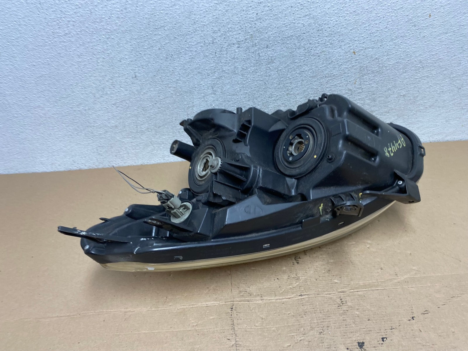 2009-2013 Nissan Rogue Right Passenger Halogen Headlight AF4478 LK6
