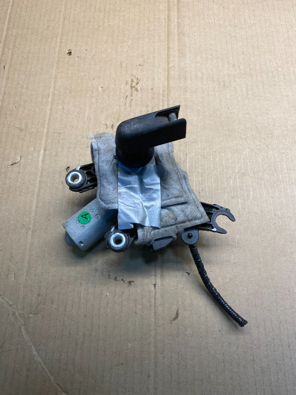 2013-2016 Nissan Pathfinder Back Door Rear Wiper Motor Wiper Blade AC0873 DG0
