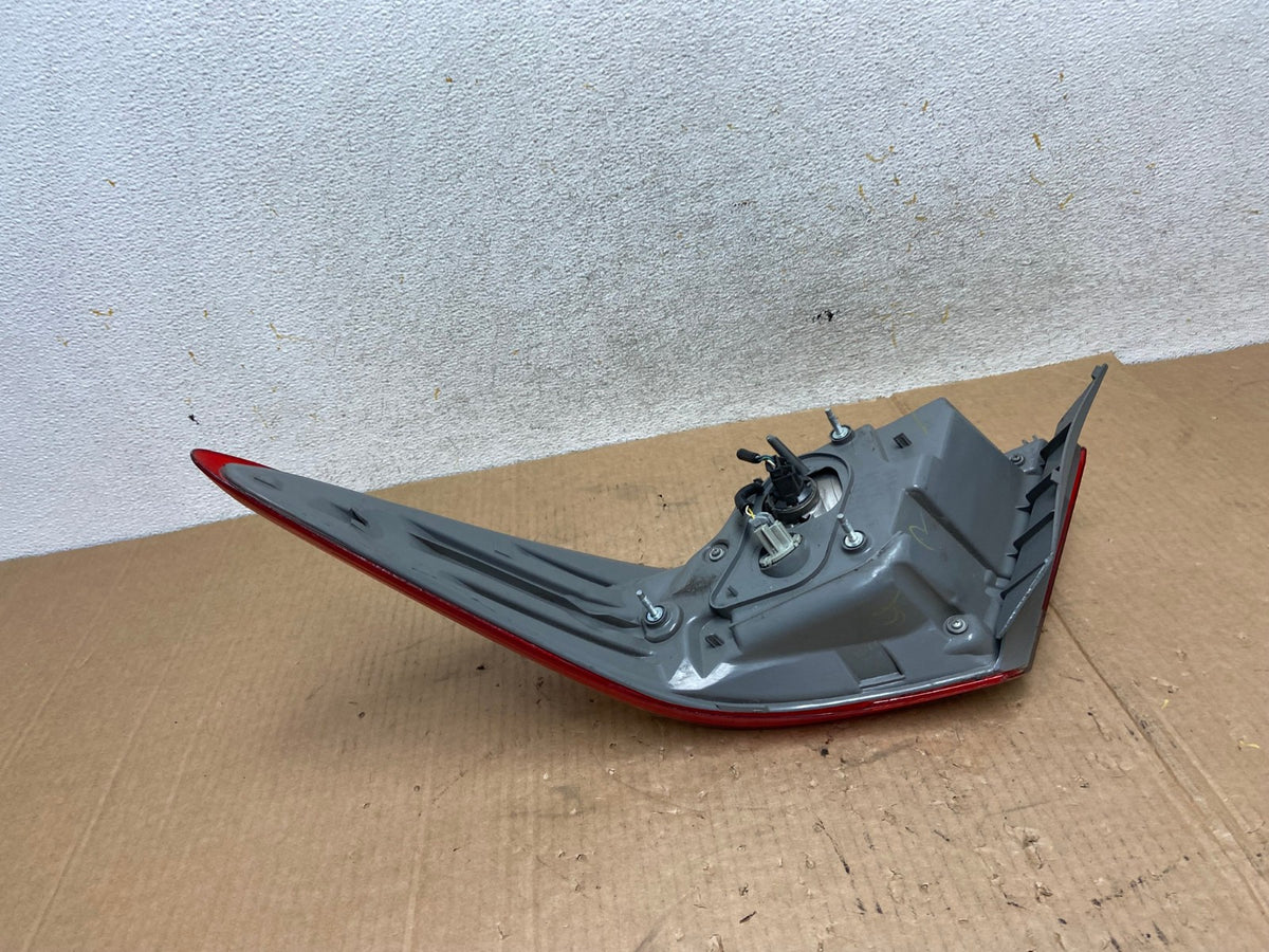 2015 2016 2017 Toyota Camry Left Driver LH Side Tail Light AI5431 LK5