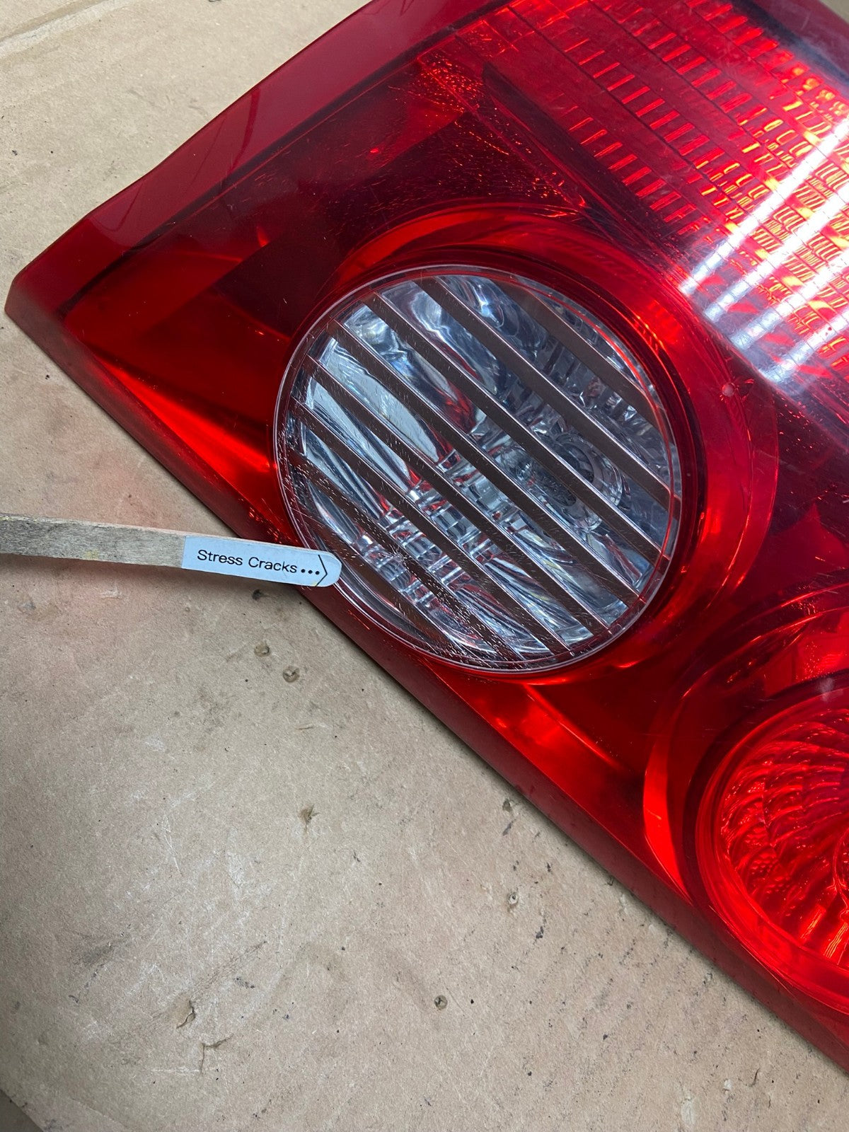 2006 - 2010 Toyota Sienna Right Passenger Side Rh Inner Tail Light AD3188 LK4
