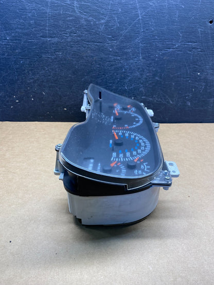 2000-2001 Dodge Ram 1500 Instrument Speedometer Gauge Cluster AH7082 DG2