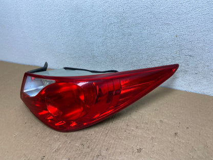 2011 2012 2013 Hyundai Sonata Right Passenger RH Tail Light AF8035 LK1