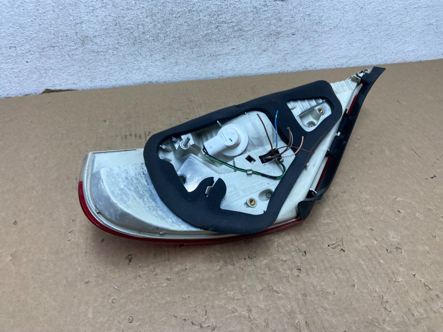 2004-2007 BMW 6 Series 650Ci 645Ci Left Driver Lh Side Tail Light AF7914 DW3