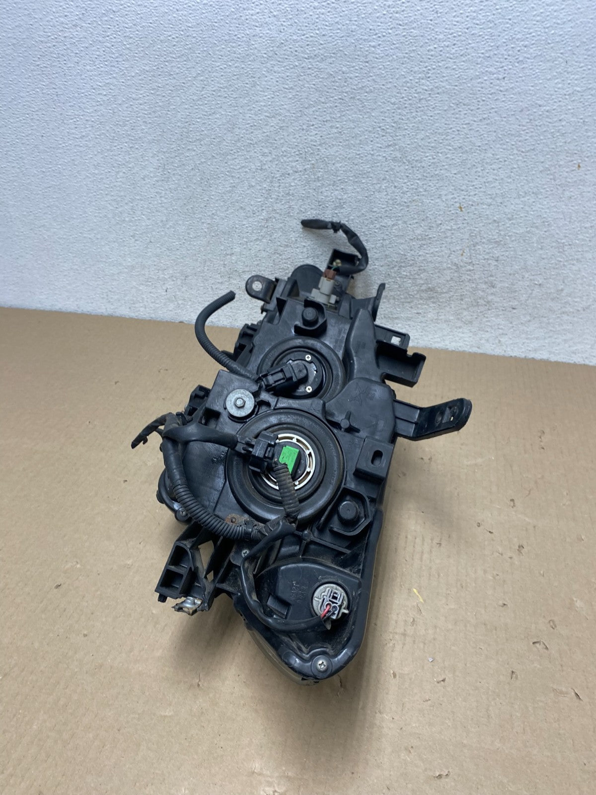 2011 to 2014 Nissan Murano Headlight Right Passenger Rh Halogen AG5877 DW7