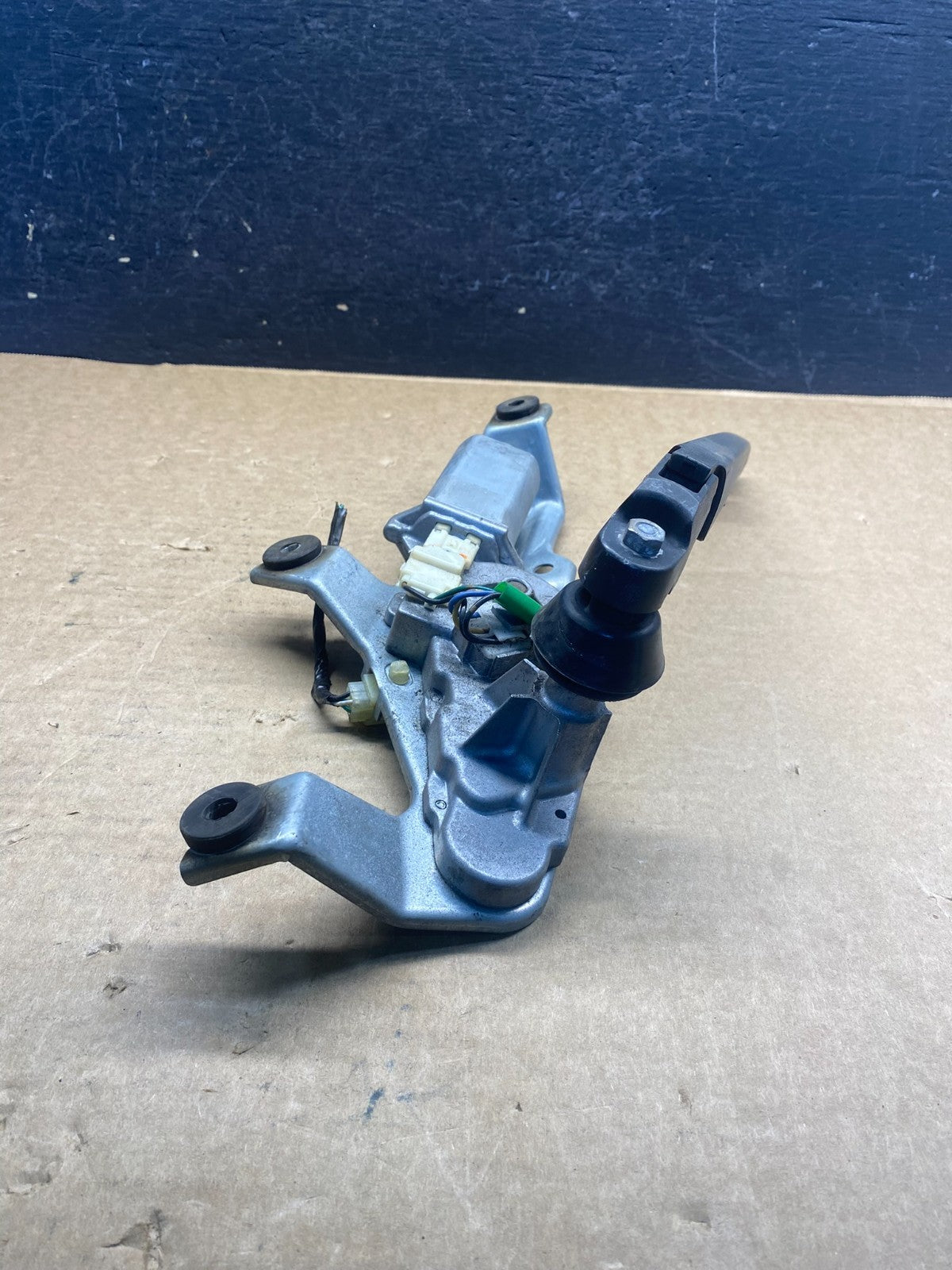 2008 to 2014 Subaru Tribeca Rear Windshield Wiper Motor af6598 DG4