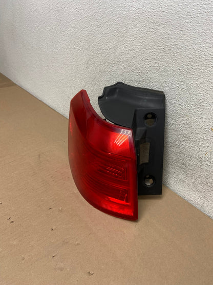 2010 to 2017 GMC Terrain Halogen Tail Light Left Driver Lh Side AG6627 LK1