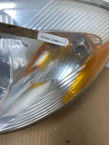2003 to 2004 Toyota Corolla Left+Right Side Set Headlights AI6514 DW6